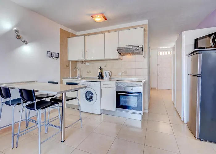 Parque Royal 1a255 Адехе